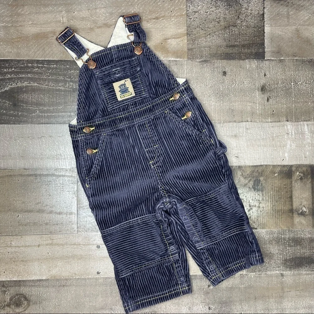 Y2K Gymboree Corduroy Overalls size 6-12 months